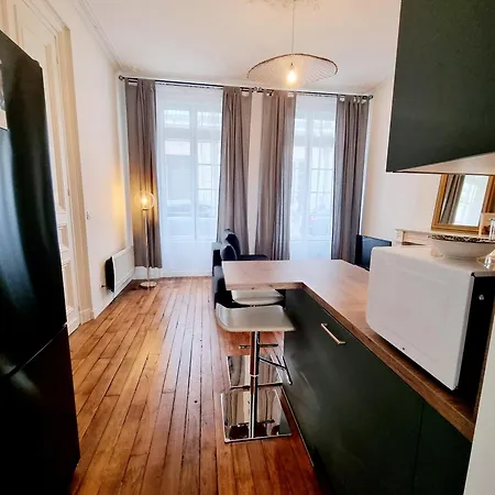 شقة Plateau D'angouleme Proche Bus Et Commerces *